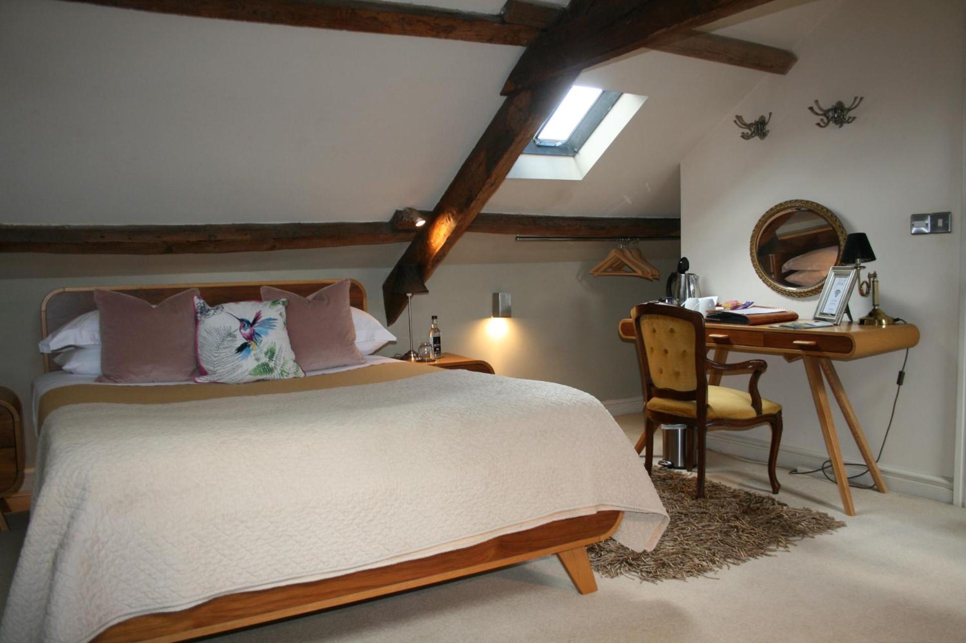 The New White Lion Hotel Llandovery Eksteriør billede