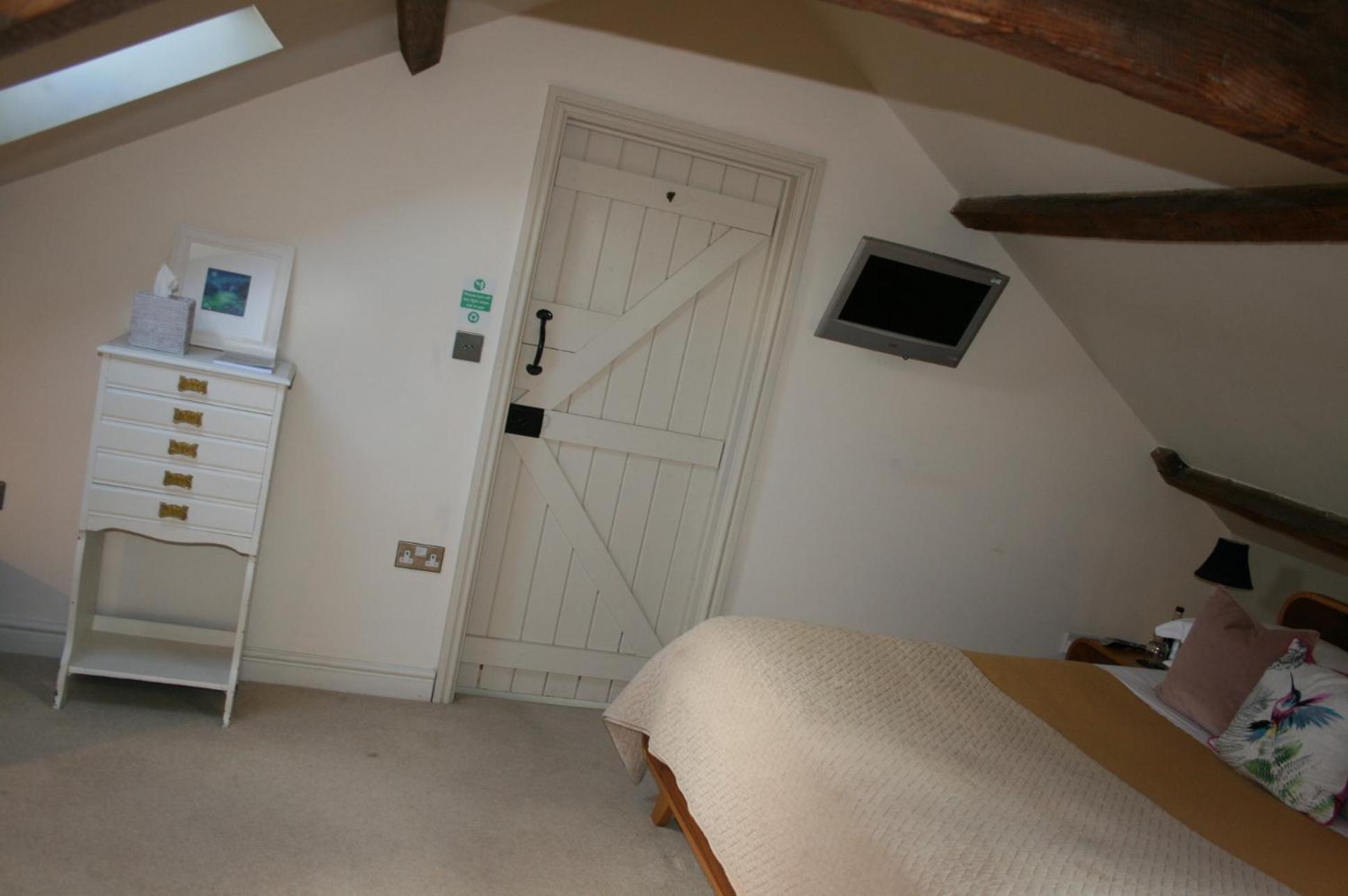 The New White Lion Hotel Llandovery Eksteriør billede