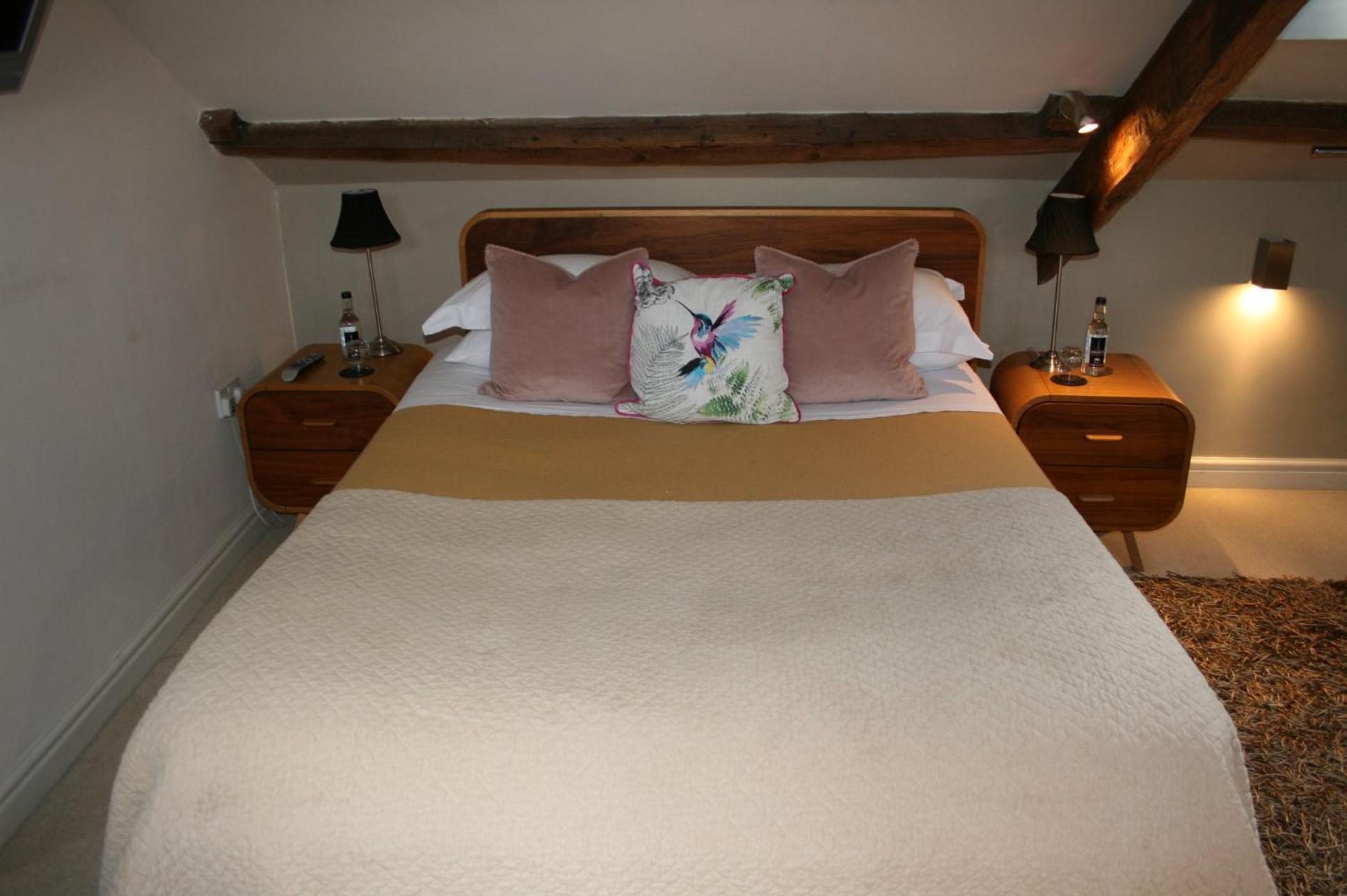The New White Lion Hotel Llandovery Eksteriør billede